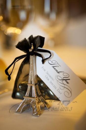 Eiffel Tower Wedding Favors